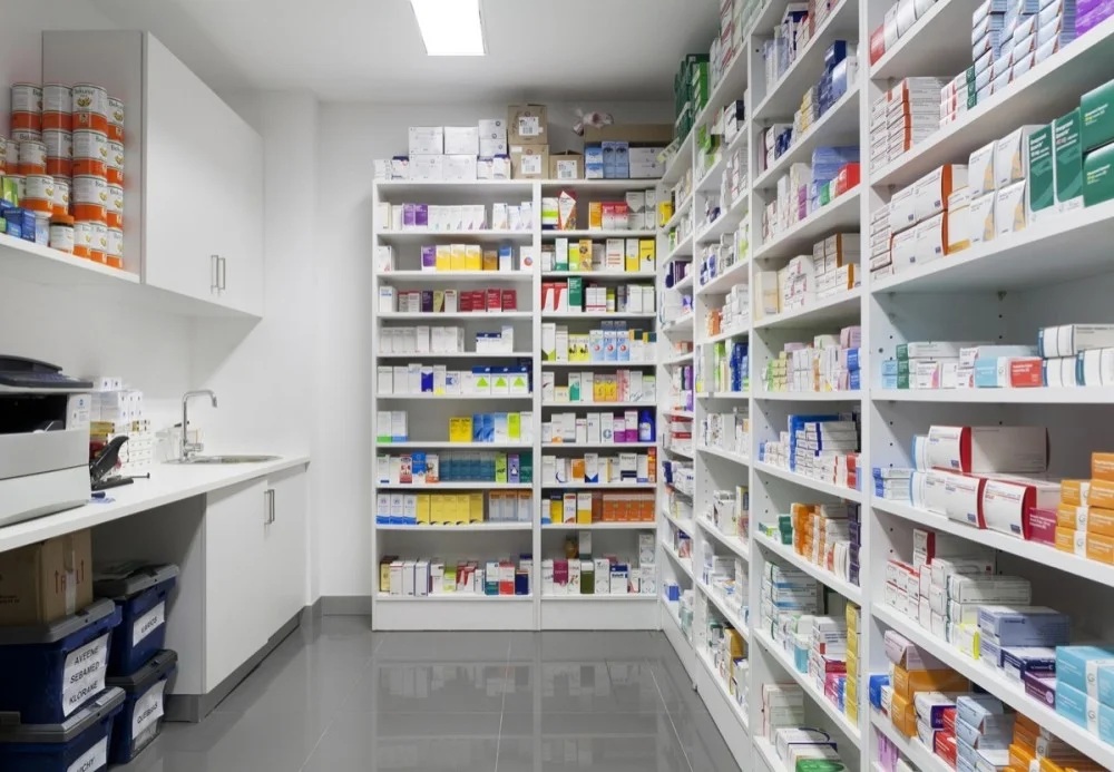 24x7 Lab & Pharmacy